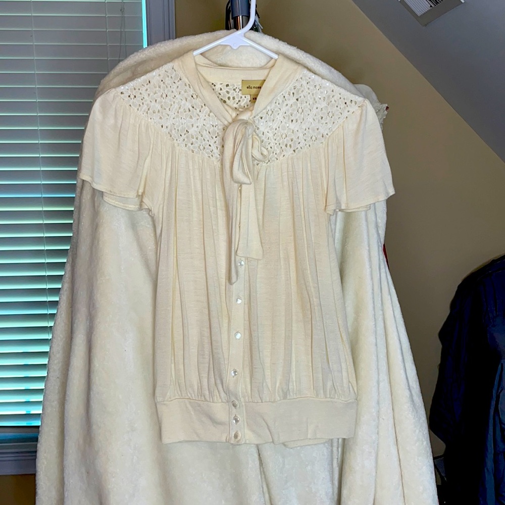 Ivory Ella moss top